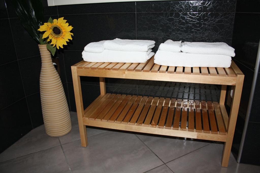 Double Room Private External Bathroom