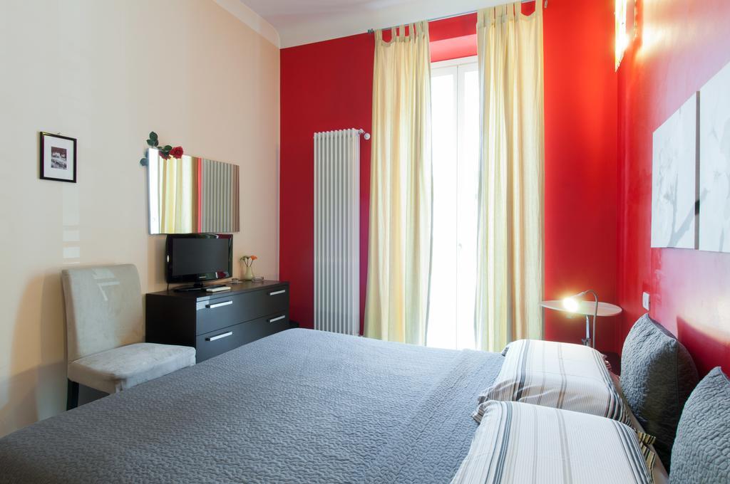 Double Room Private External Bathroom